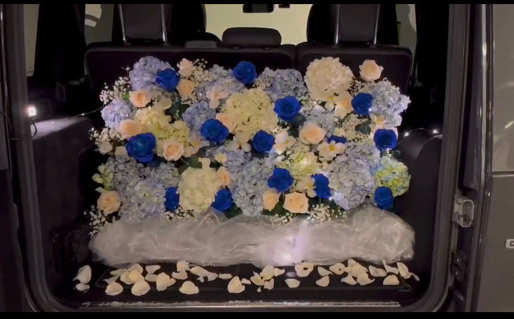 Flowers car's trunk decoration